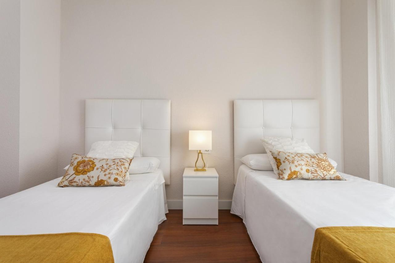 Exclusive Apartments Street Beatas Малага Екстериор снимка