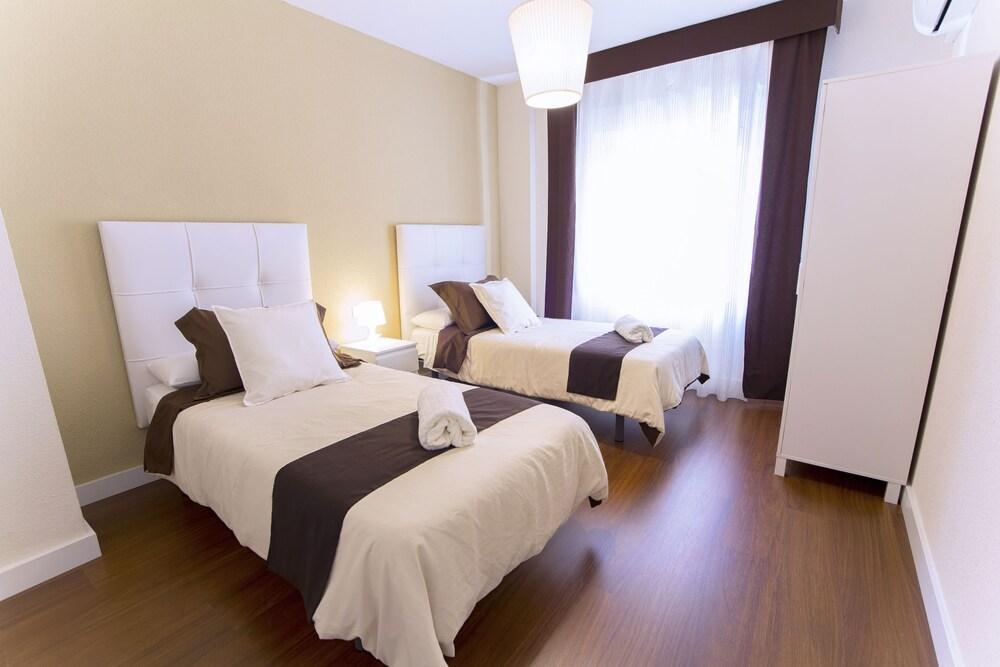 Exclusive Apartments Street Beatas Малага Екстериор снимка