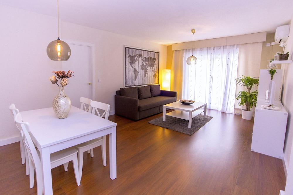 Exclusive Apartments Street Beatas Малага Екстериор снимка